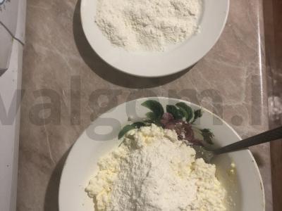 Sūrio pyragėliai yra labai švelnūs Žingsnis 3