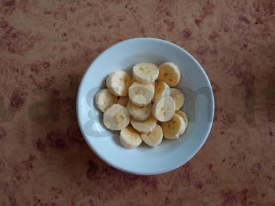 Kokteilis su avižiniais dribsniais, cinamonu ir bananais Žingsnis 2