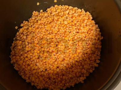 Pomidorų sriuba su raudonaisiais lęšiais multicooker įrenginyje Žingsnis 2