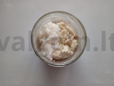 Kokosiniai keksiukai Žingsnis 1