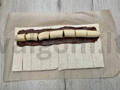 Švelnūs sluoksniuotos tešlos suktinukai su bananais ir "Nutella Žingsnis 1