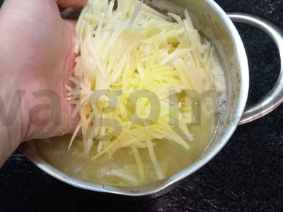 Korėjietiškos bulvių salotos "Kamdi Cha" Žingsnis 2