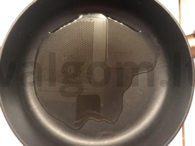 Elnienos kepsnys su pievagrybiais puoduose Žingsnis 2