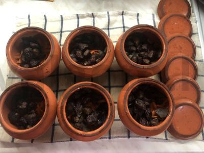 Elnienos kepsnys su pievagrybiais puoduose Žingsnis 13