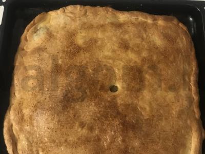 Bulvių ir mėsos pyragas pagrindine nuotrauka