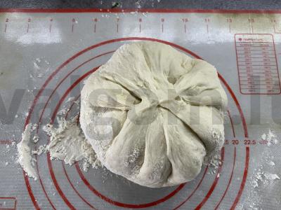 Osetijos pyragas su malta vištiena ir žolelėmis Žingsnis 3