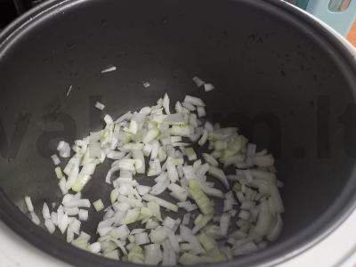 Multicooker keptuvėje troškintos daržovės Žingsnis 2