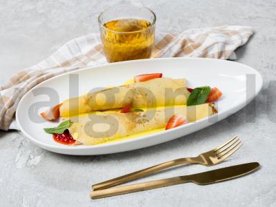 Gardūs braškių blyneliai pagrindine nuotrauka