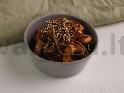 Soba su karališkosiomis krevetėmis ir saldžiarūgščiu padažu Žingsnis 9