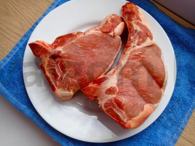 Sultingas kiaulienos kepsnys su juodaisiais pipirais Žingsnis 1