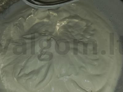 Švelnus pieno mergaitė tortas Žingsnis 5