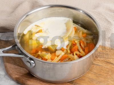 Baltųjų kopūstų tyrės sriuba Žingsnis 4