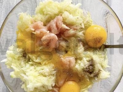 Cukinijų paplotėliai su vištienos filė Žingsnis 2