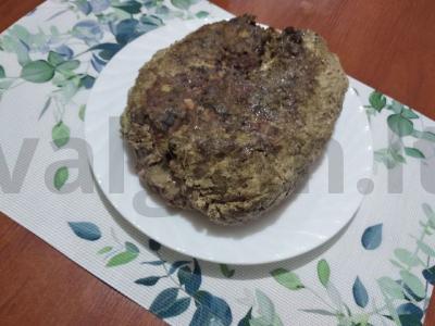 Sodrus kepenų ir mėsos terinas su prieskoniais ir pistacijomis pagrindine nuotrauka