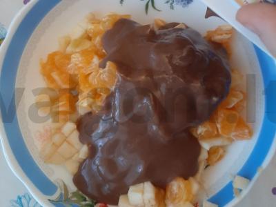 Vaisių salotos su mandarinais, obuoliais ir bananais Žingsnis 4