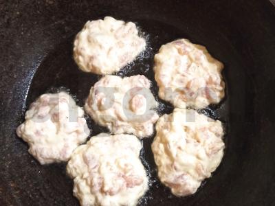 Gausūs vištienos paplotėliai Žingsnis 5