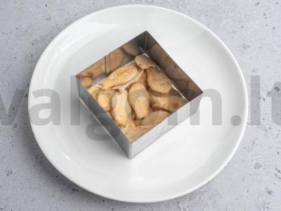 Žuvies salotos su žuvies krekeriais Žingsnis 2