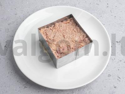 Žuvies salotos su žuvies krekeriais Žingsnis 5
