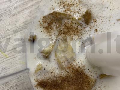 Bananų kava su cinamonu ir kakava Žingsnis 2