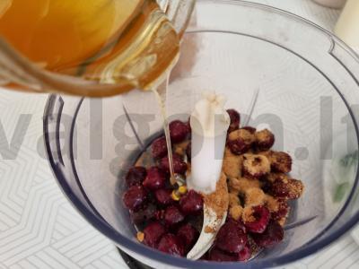Neatsitiktinė vyšnių ir mėtų arbata Žingsnis 2