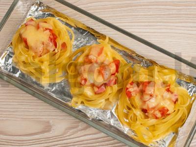 Su dešrelėmis kepti lizdai Žingsnis 5