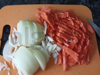 Basmati ryžiai su daržovėmis ir kiauliena Žingsnis 2