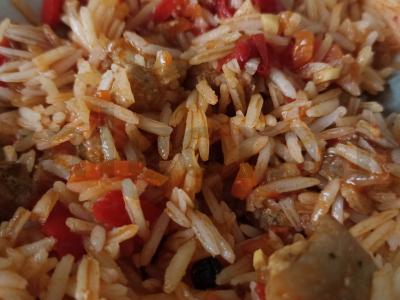 Basmati ryžiai su daržovėmis ir kiauliena pagrindine nuotrauka