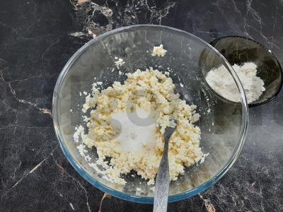 Puikūs greiti pusryčių sūrio pyragėliai Žingsnis 3