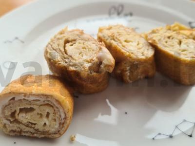 Tamagoyaki su sviestu pagrindine nuotrauka