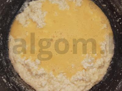 Naminis sūris iš kefyro, varškės ir ožkos pieno Žingsnis 3