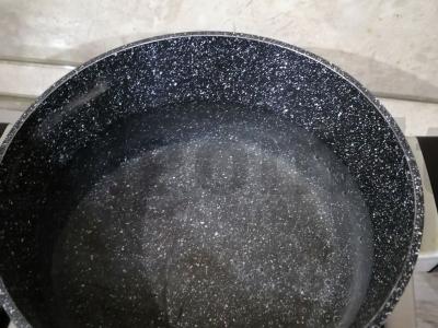 Flotsky makaronai su kiauliena, prieskoniais ir svogūnais Žingsnis 2
