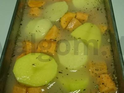 Marinate kepta kalakutiena su daržovėmis Žingsnis 3