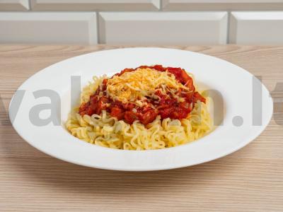 Momentiniai makaronai su dešra pomidorų pastoje Žingsnis 5