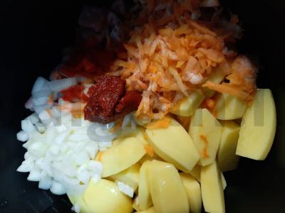 Troškinys su bulvėmis ir kopūstais Žingsnis 2