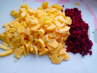 Raudonieji barščiai su pupelėmis ir jautiena mėsos sultinyje Žingsnis 2