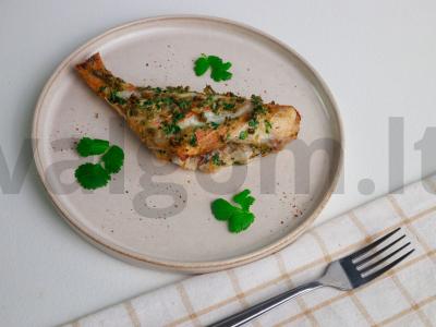 Keptuvėje keptas ešerys su laimo žievele ir jalapeño paprikomis pagrindine nuotrauka