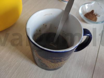 Paprastas tiramisu Žingsnis 1