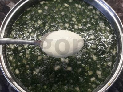 Vandens, grietinės ir majonezo omletas Žingsnis 6