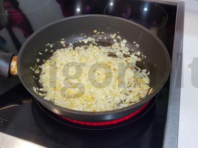 Ryžiai su kukurūzais ir svogūnais Žingsnis 3