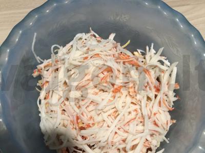 Trijų ingredientų Raudonosios jūros salotos Žingsnis 2