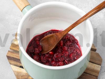Kukurūzų ir vyšnių pyragas Žingsnis 1