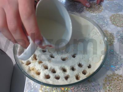Pabarstytas obuolių pyragas arbatos vakarėliui. Žingsnis 4