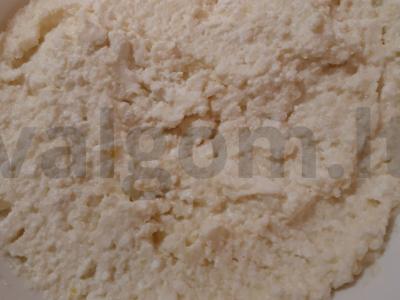 Aromatingas karališkasis pyragas Žingsnis 2