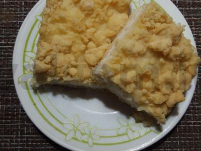 Aromatingas karališkasis pyragas pagrindine nuotrauka