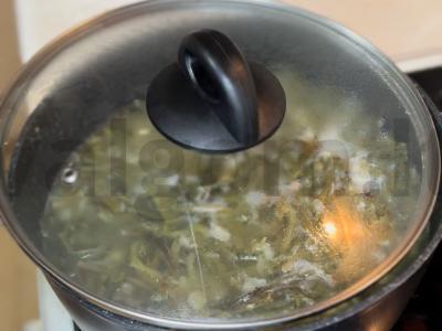 Sriuba su džiovintomis rūgštynėmis Žingsnis 3