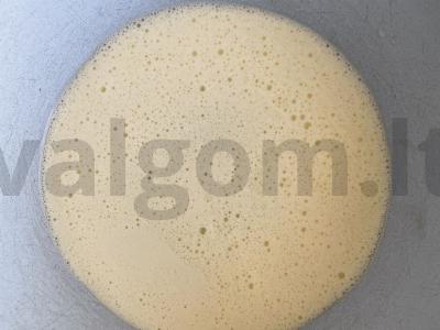 Obuolių blyneliai Žingsnis 1