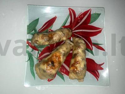 Vištienos šlaunelės su grybais pagrindine nuotrauka