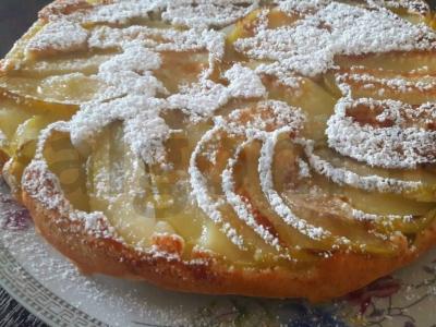 Šešių ingredientų charlotte: greičiausias ir skaniausias pagrindine nuotrauka