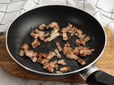 Bulvių košė su mocarela ir šonine Žingsnis 2