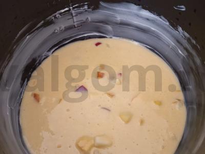 Šarlotė su vanile multicooker keptuvėje Žingsnis 3